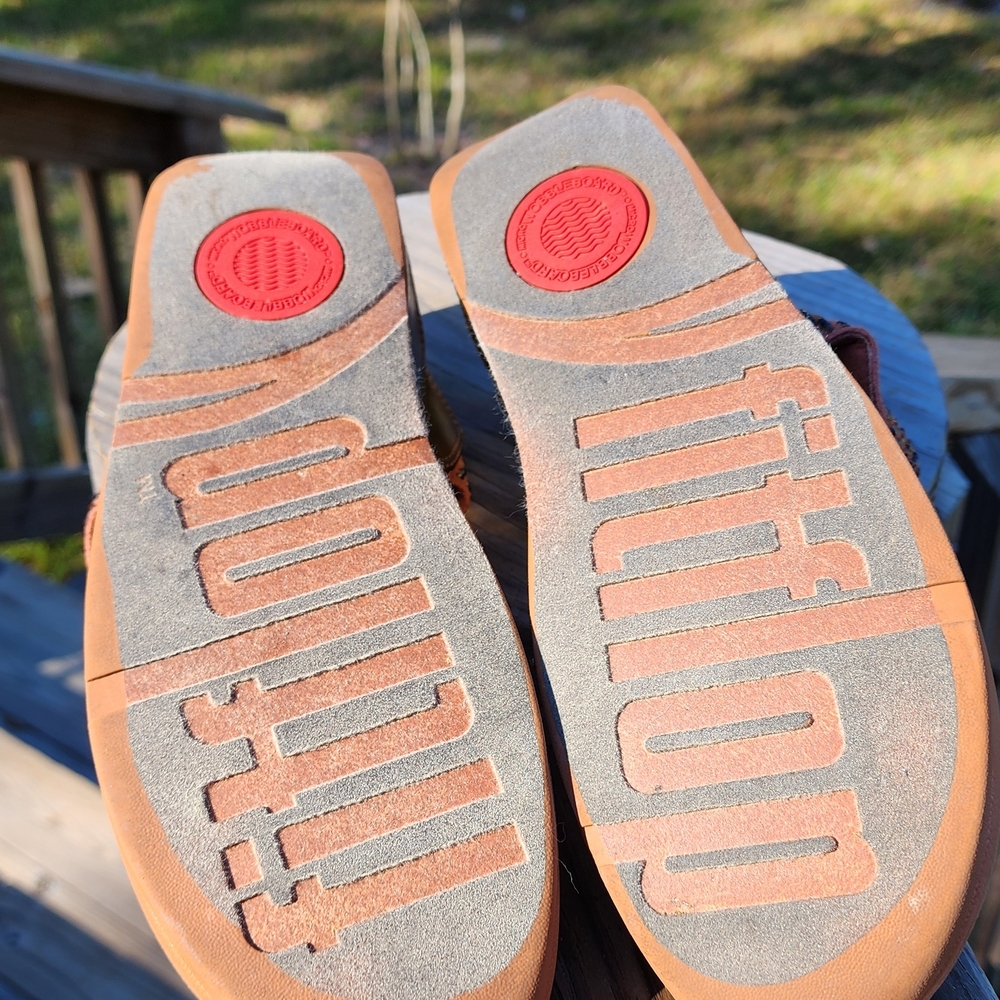 Fitflop Brown Rhinestone Sandals, Size10 - Picture 7 of 8
